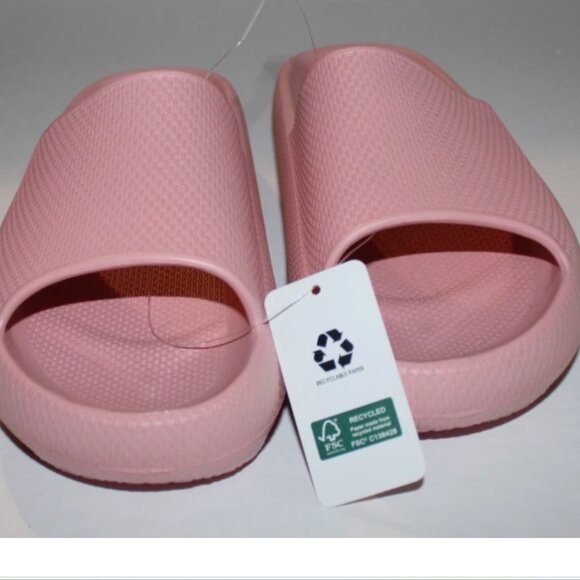32 Degrees Pink Comfort Slip On Shoes Women Medium 7.5 to 8.5 NWT Slides - Picture 1 of 4